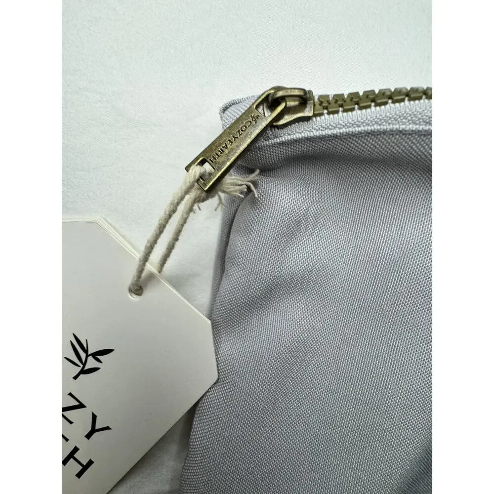 NWT Cozy Earth Gray Or Cream Colored Zippered Protective Dust Bags